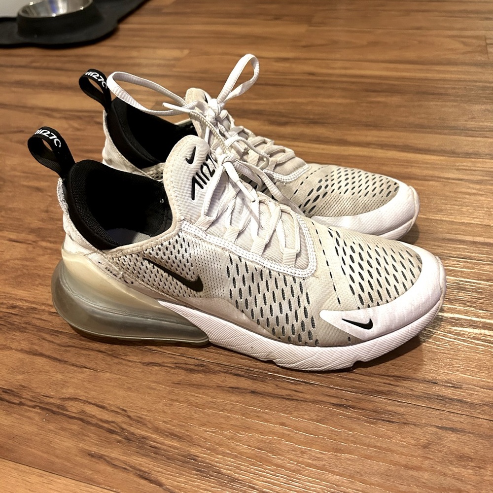 Women’s Nike White/White/Black Air Max 270, Size 10.5